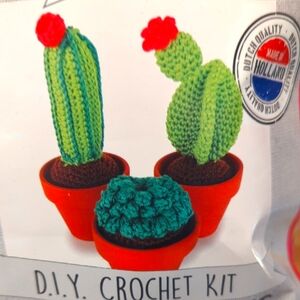 HardiCraft Crochet Cacti Kit NEW!